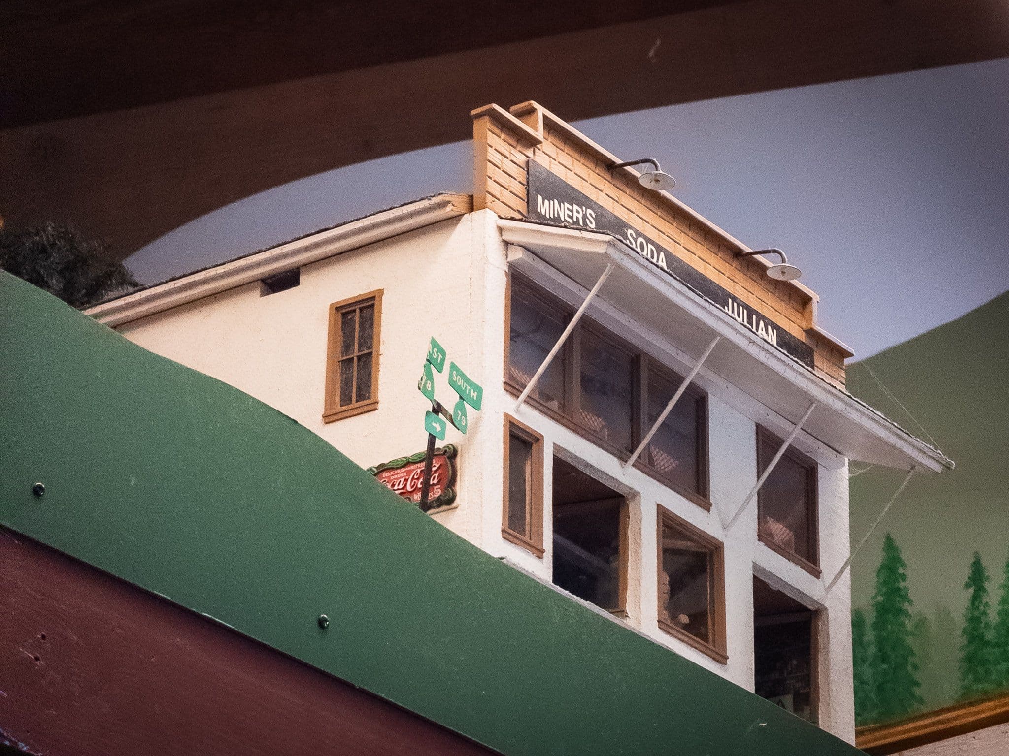 Small house model or structure